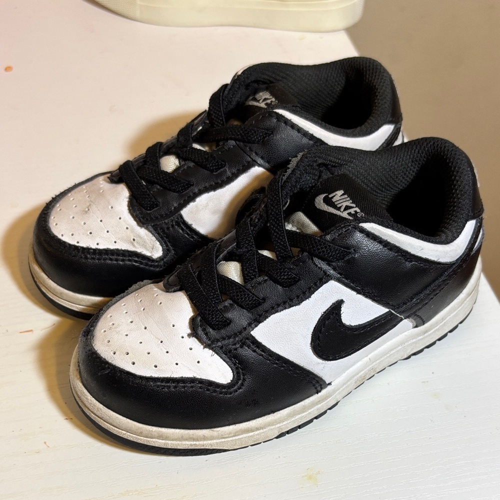 Nike Kids Black and White Sneakers